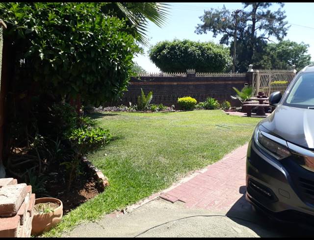 3 BEDROOM HOUSE FOR SALE IN RUSTENBURG NORTH